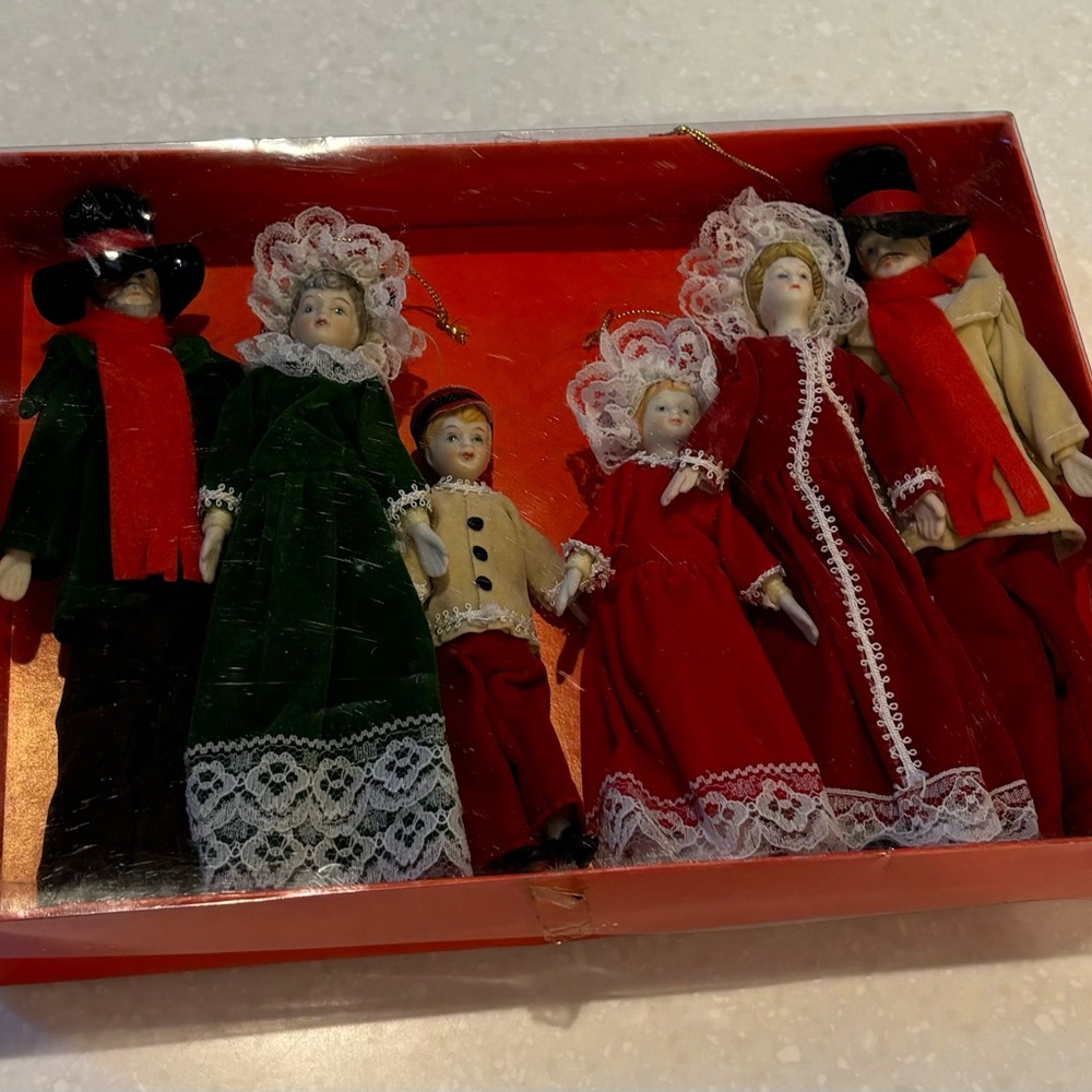 Victorian The Mole Hole DICKENS Christmas Carol Doll Ornaments figurine vintage
